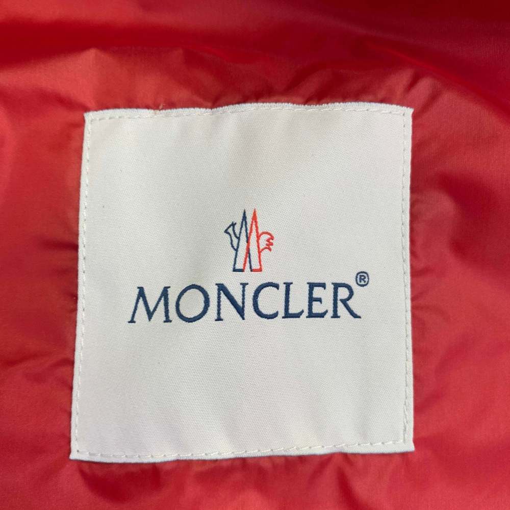MONCLER Renald Red White Blue Quilted Nylon Jacket - Picture 8 of 16